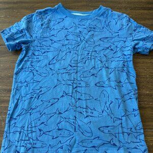 Boys Cat & Jack blue Shark T-shirt tee top short sleeve shirt size Small 6/7